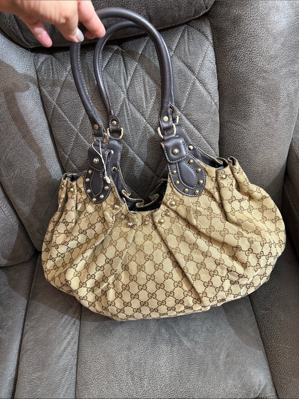 Gucci Monogram Canvas Shoulder Bag in Beige and Brown - Picture 3 of 10